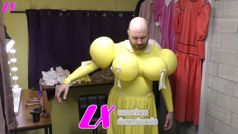 Sara Ashley's Dare 2 Dream: Inflatable Rubber Maid