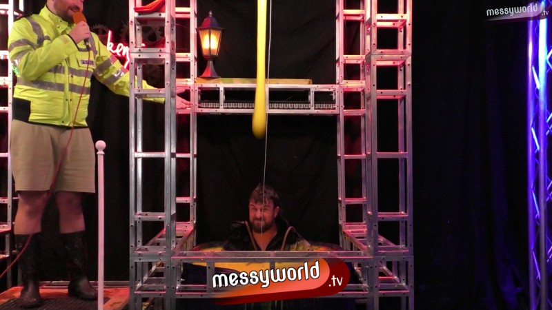 The Duckengeon: Police Officer vs Security Guard