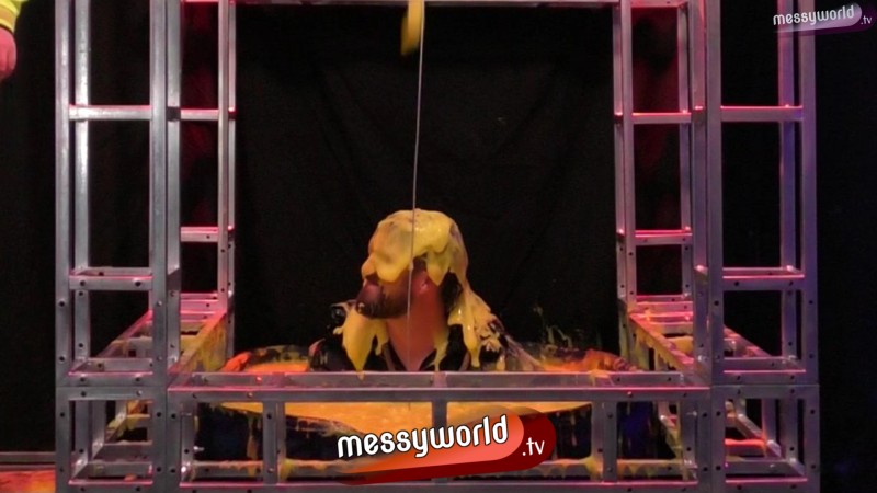 The Duckengeon: Police Officer vs Security Guard