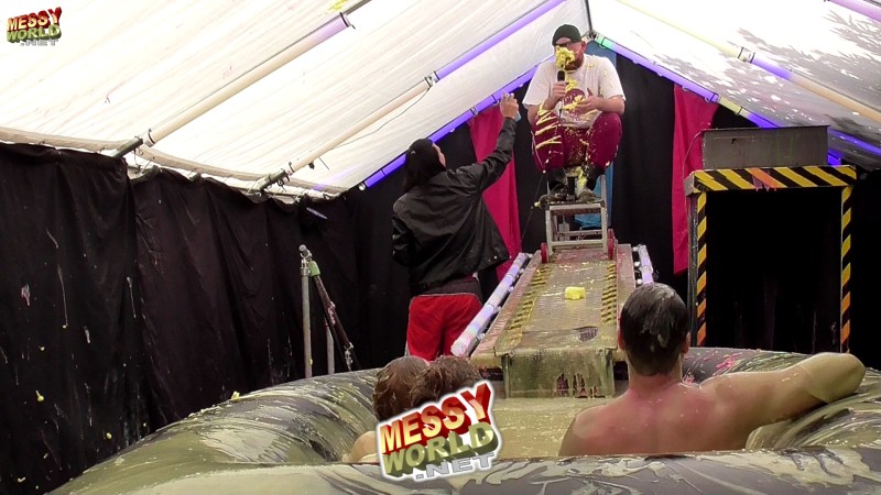 The Plunga! • Messyworld Pool Party