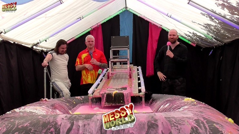 The Plunga! • Useless Tossers with Graham & Gabriel