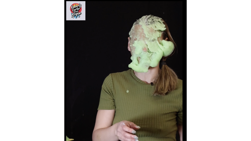 Kimberly plays a music quiz and loses to pies!