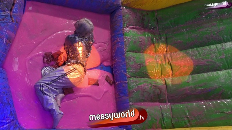 Assault Course: Chloe vs Erica
