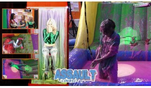 The Inflatable Assault Course: Erica vs Chloe