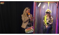 Colourguess: Janey vs Hannah