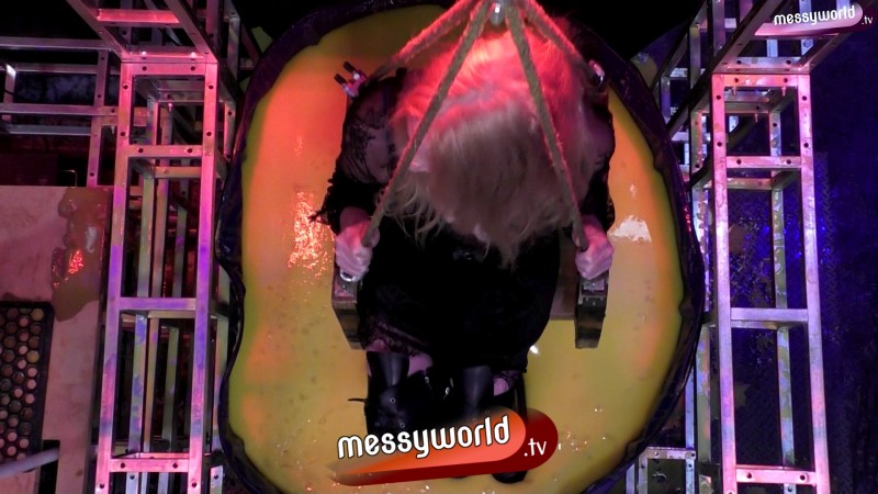 The Duckengeon: Music Vote Goldie vs Black Veil Brides