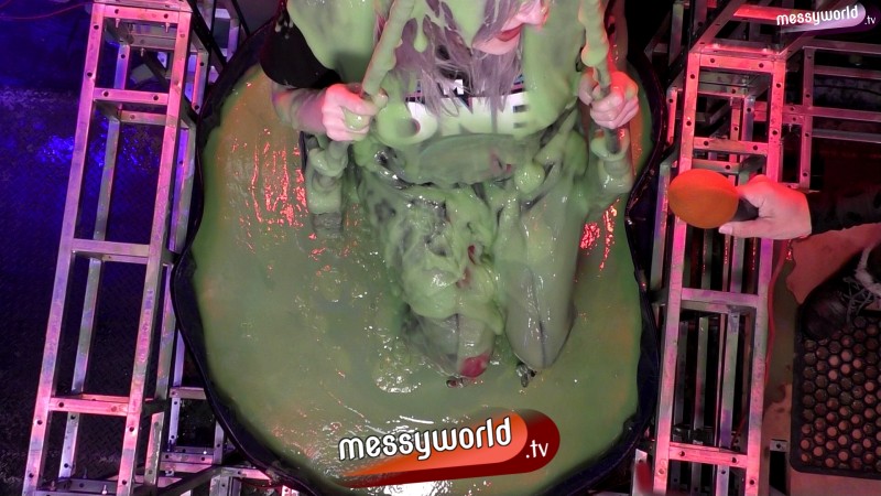 The Duckengeon: Music Vote Goldie vs Black Veil Brides