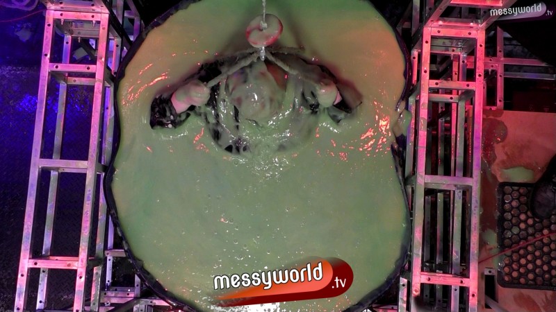 The Duckengeon: Steph vs Erica