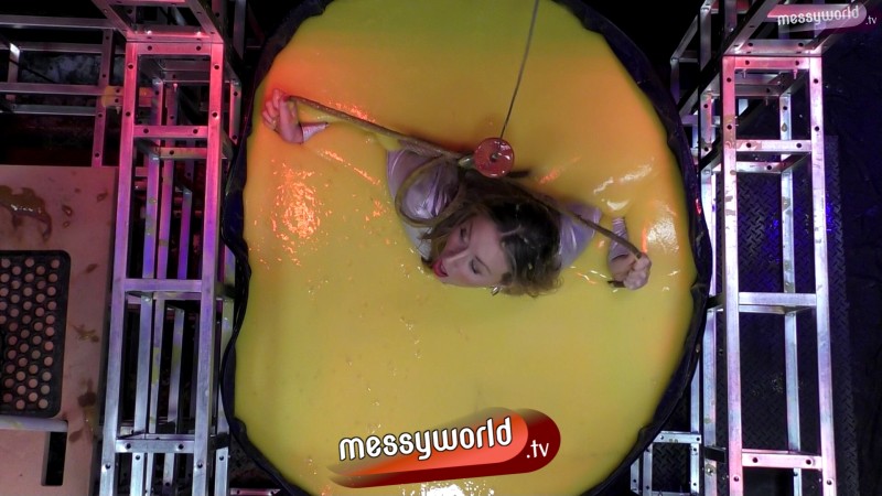 The Duckengeon: Lower Than Me Tina vs Louisa