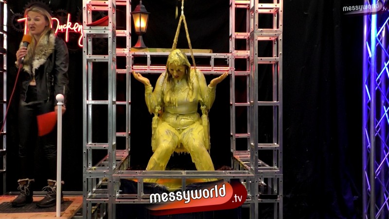 The Duckengeon: Lower Than Me Tina vs Louisa