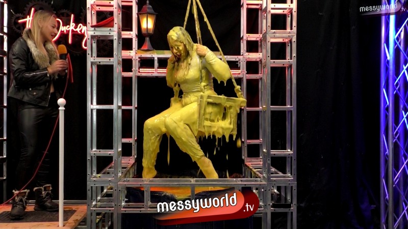 The Duckengeon: Lower Than Me Tina vs Louisa