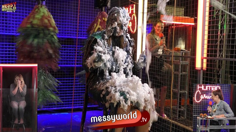 The Human Carwash • Gabby vs Kimberly 