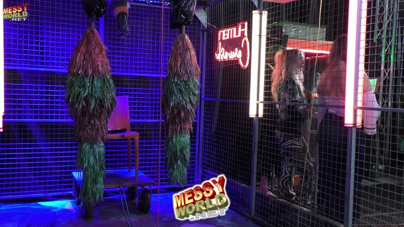 The Human Carwash • Louisa vs Emma 