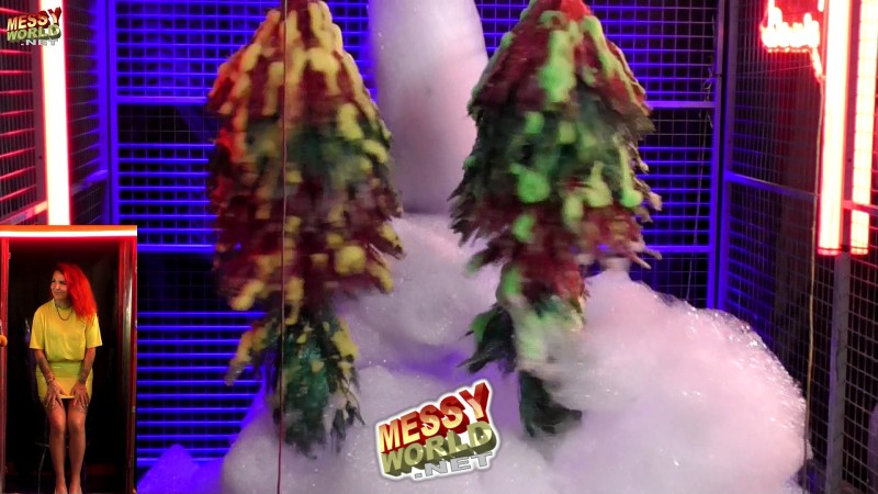 The Human Carwash • Roxanne vs Amber 