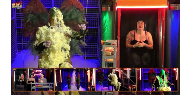 The Human Carwash • Stacie vs Roxanne 