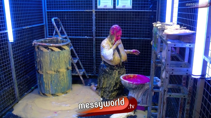 The Escape Room: Stacie vs Debbie