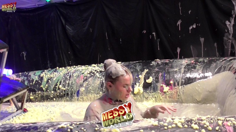 The Plunga! • Hannah Vs Gabby