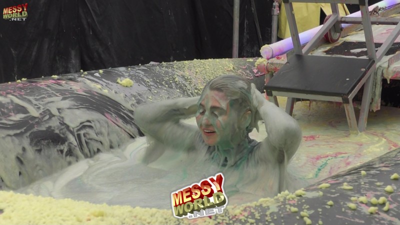 The Plunga! • Tess vs Abbie